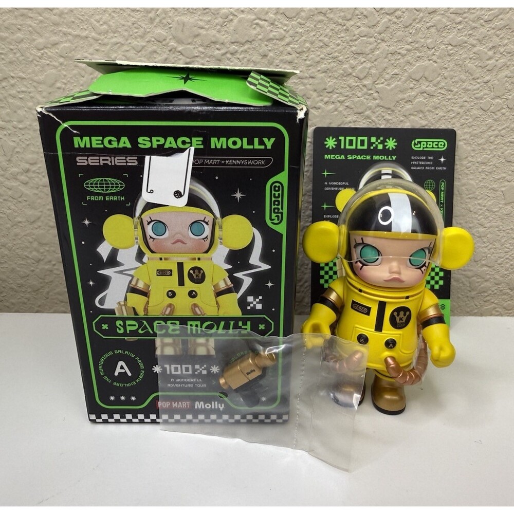 Mega Space Molly 100% BANANA 2017 Series 2-B Open Box PopMart x Kennyswork